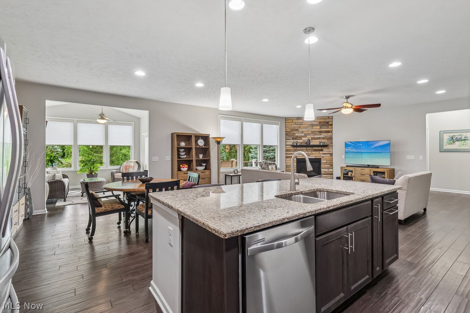8098 Castleton Drive Mentor OH 44060