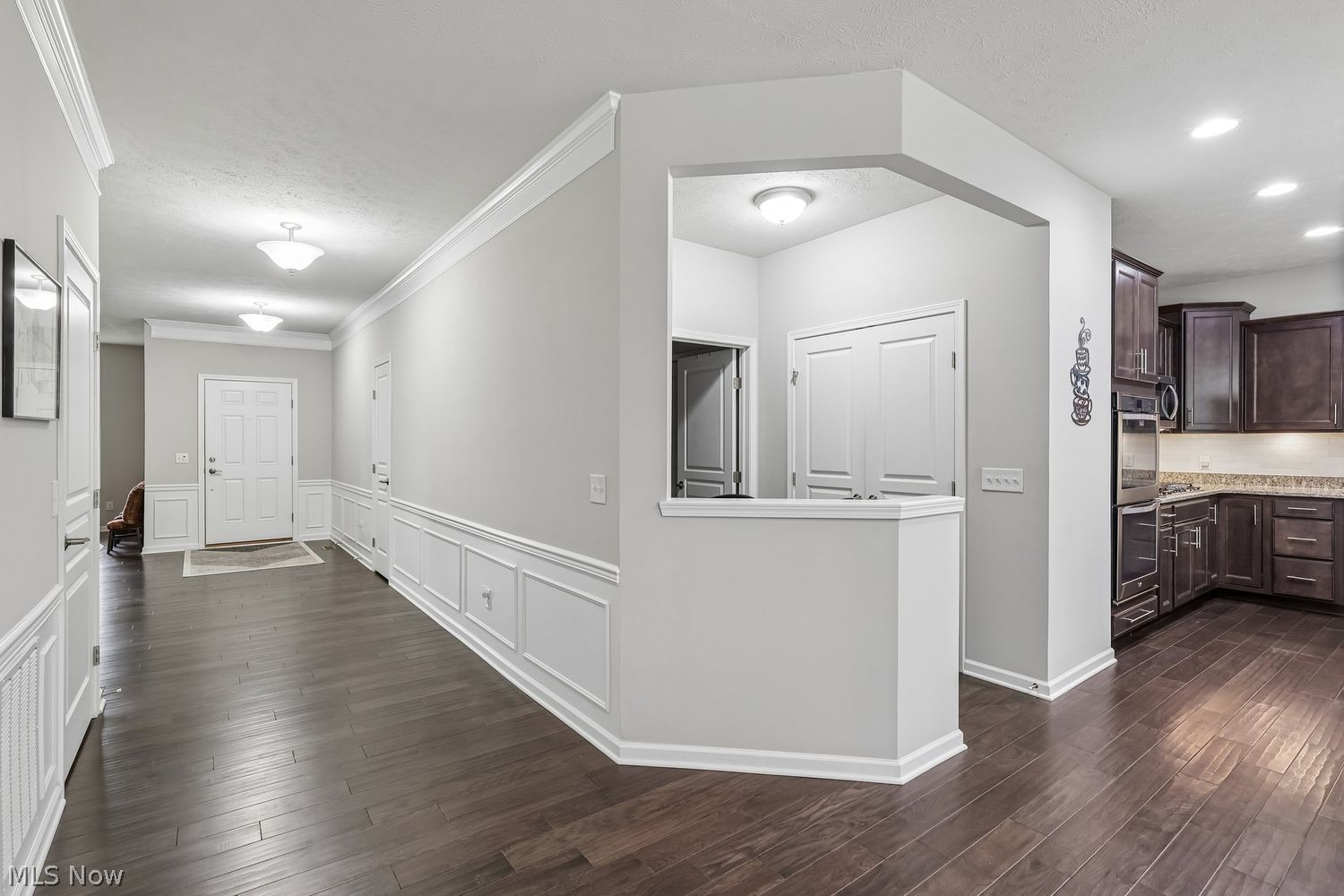 8098 Castleton Drive Mentor OH 44060