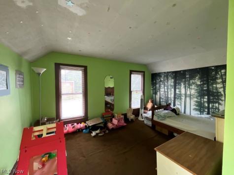 18971 Lorain Road Fairview Park OH 44126