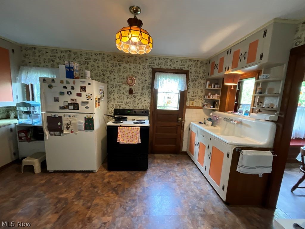 18971 Lorain Road Fairview Park OH 44126