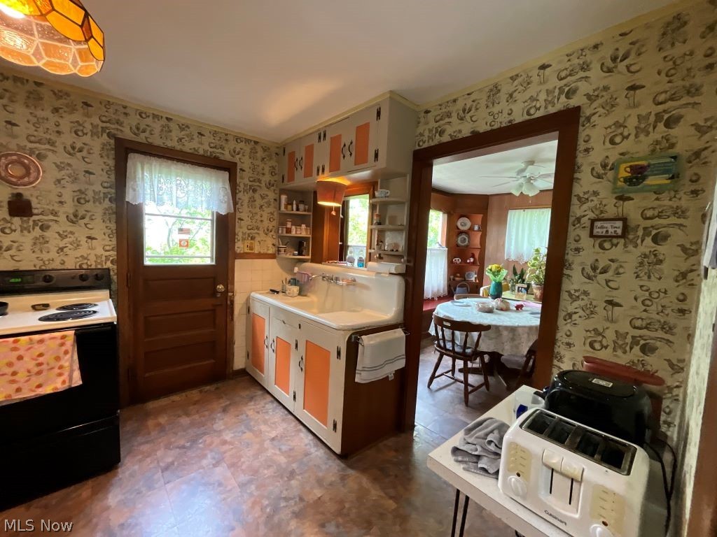 18971 Lorain Road Fairview Park OH 44126