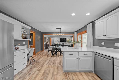 4068 Ruby Run Drive Rootstown OH 44272