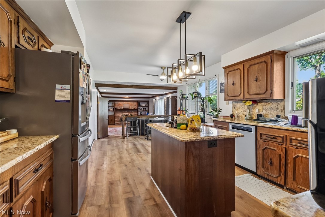 691 Davidson Drive Highland Heights OH 44143