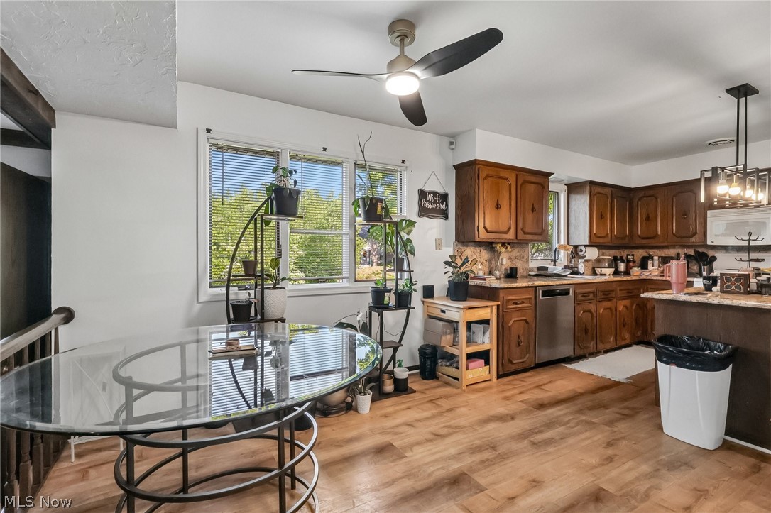 691 Davidson Drive Highland Heights OH 44143