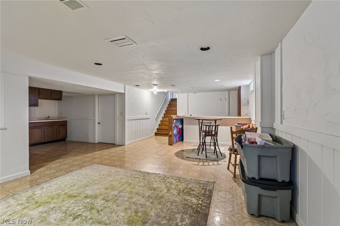691 Davidson Drive Highland Heights OH 44143