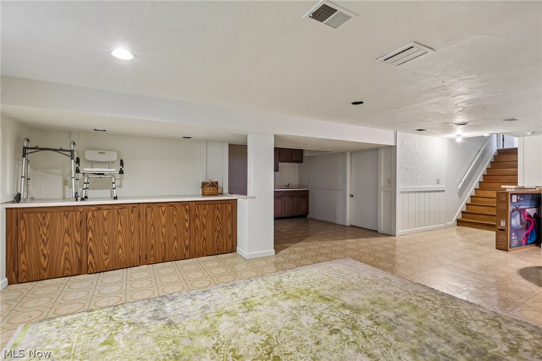 691 Davidson Drive Highland Heights OH 44143