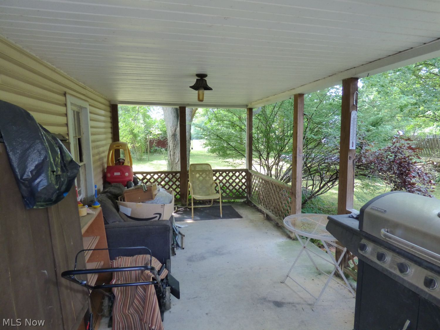 1821 Salt Springs Road Warren OH 44481