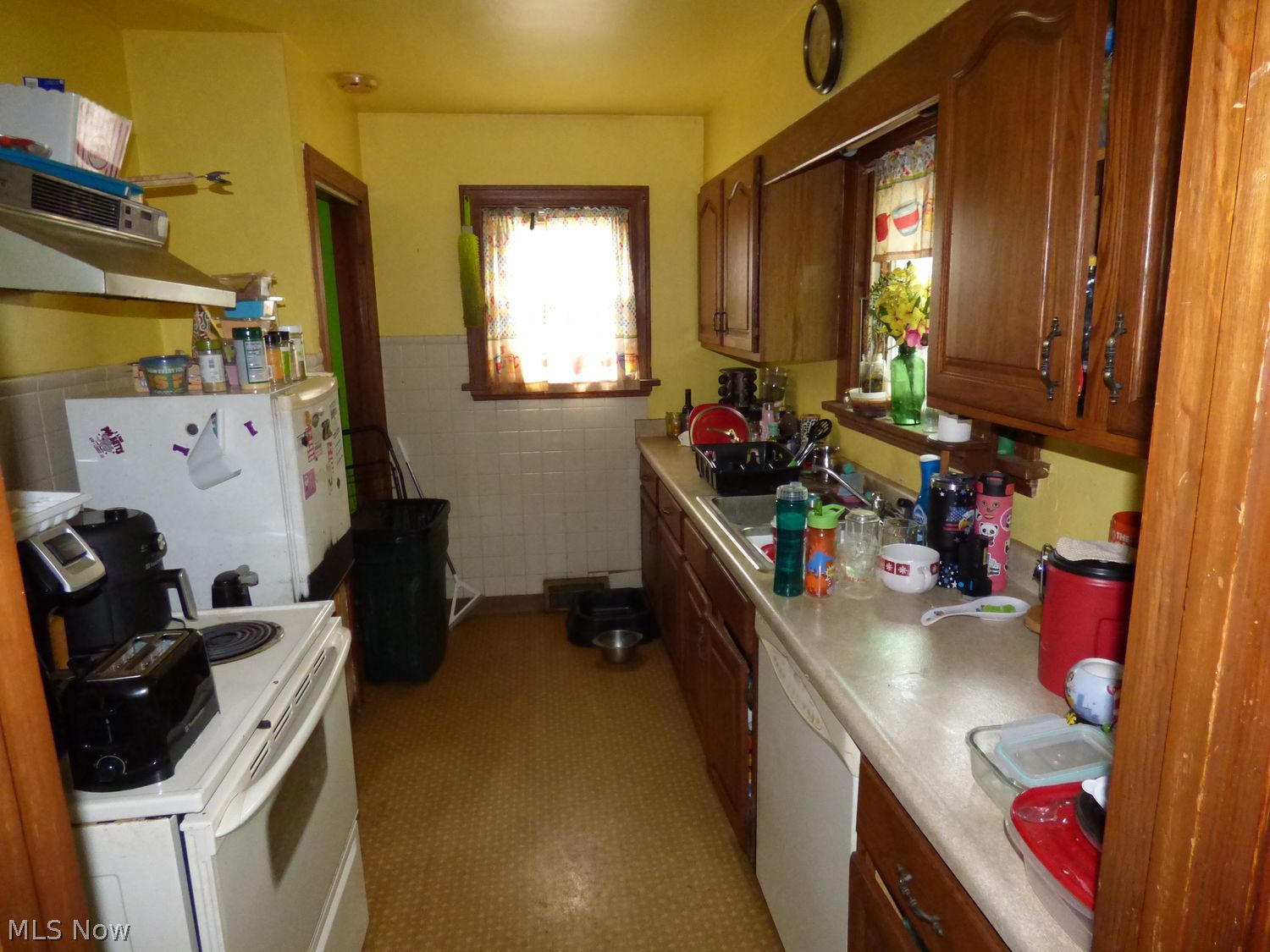 1821 Salt Springs Road Warren OH 44481