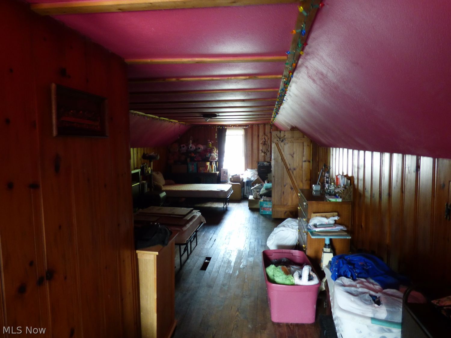 1821 Salt Springs Road Warren OH 44481