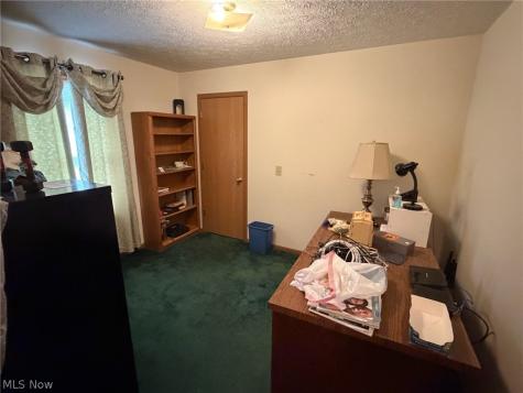 6561 Swamp Street NE Hartville OH 44632