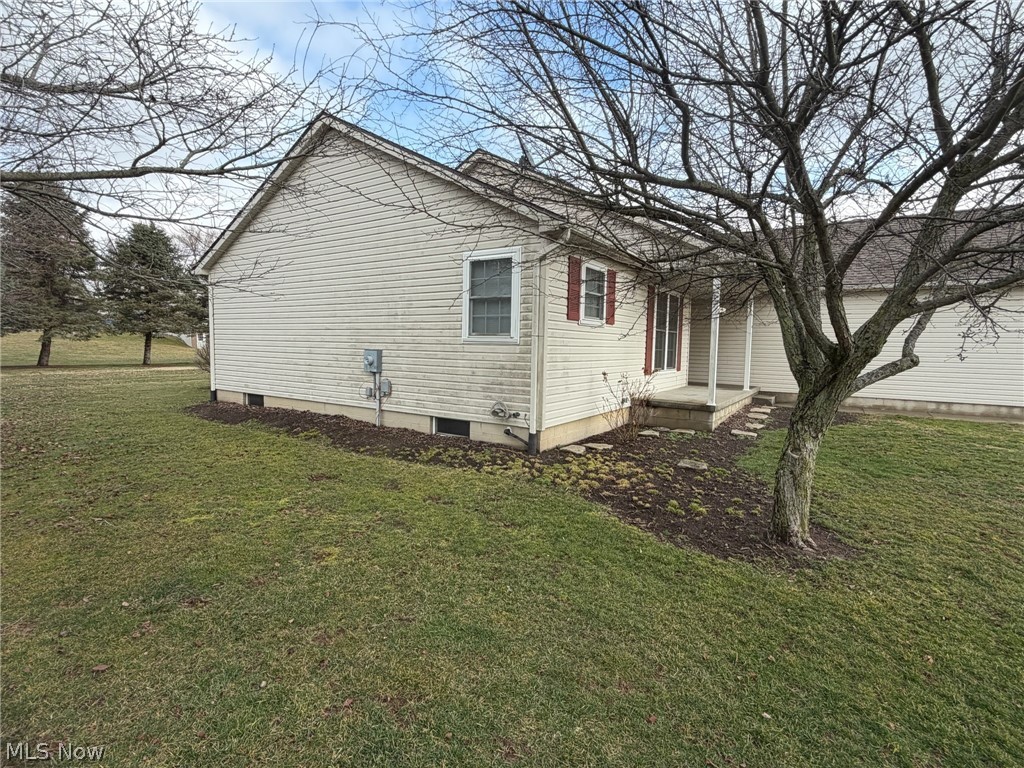 6561 Swamp Street NE Hartville OH 44632