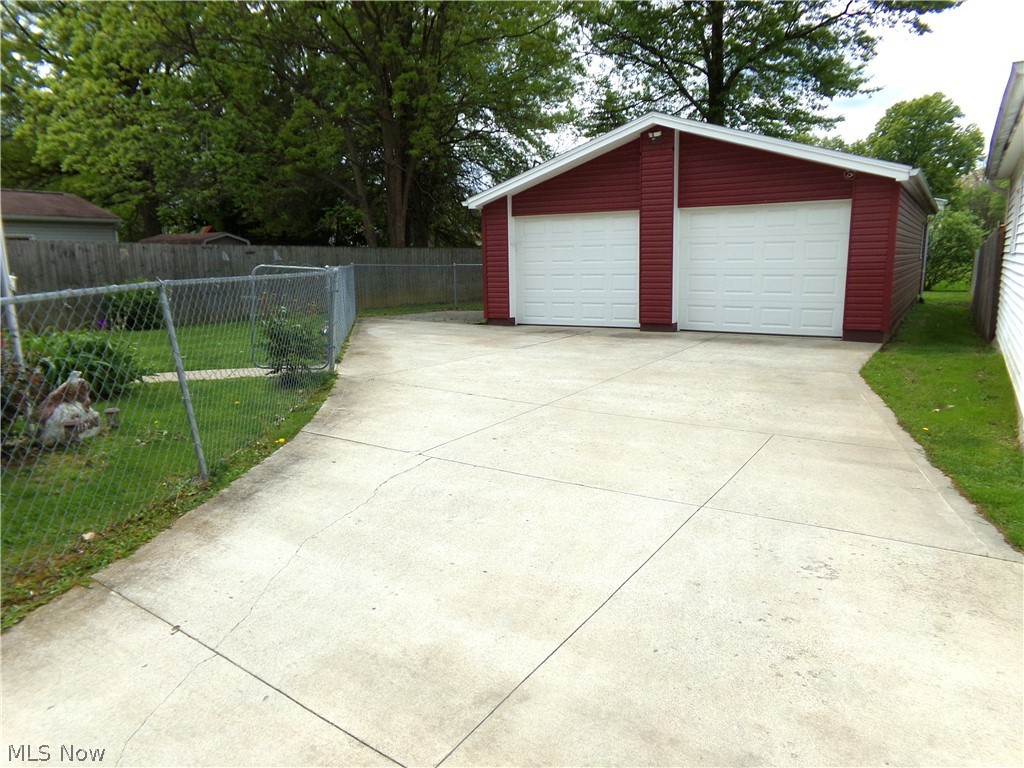 317 Wrexham Avenue SW Massillon OH 44646