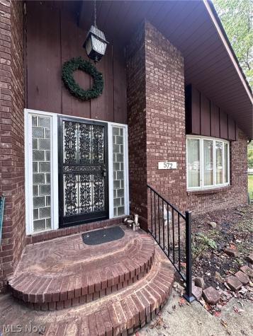 572 Buckeye Drive Sheffield Lake OH 44054