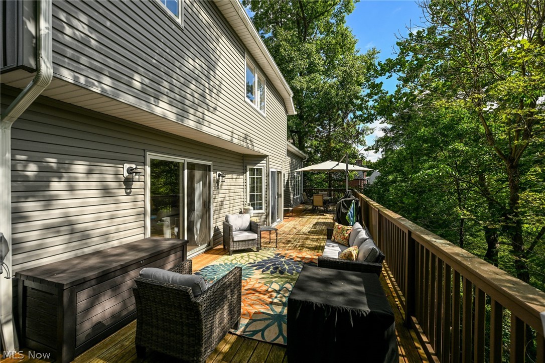 8465 Settlers Passage Brecksville OH 44141