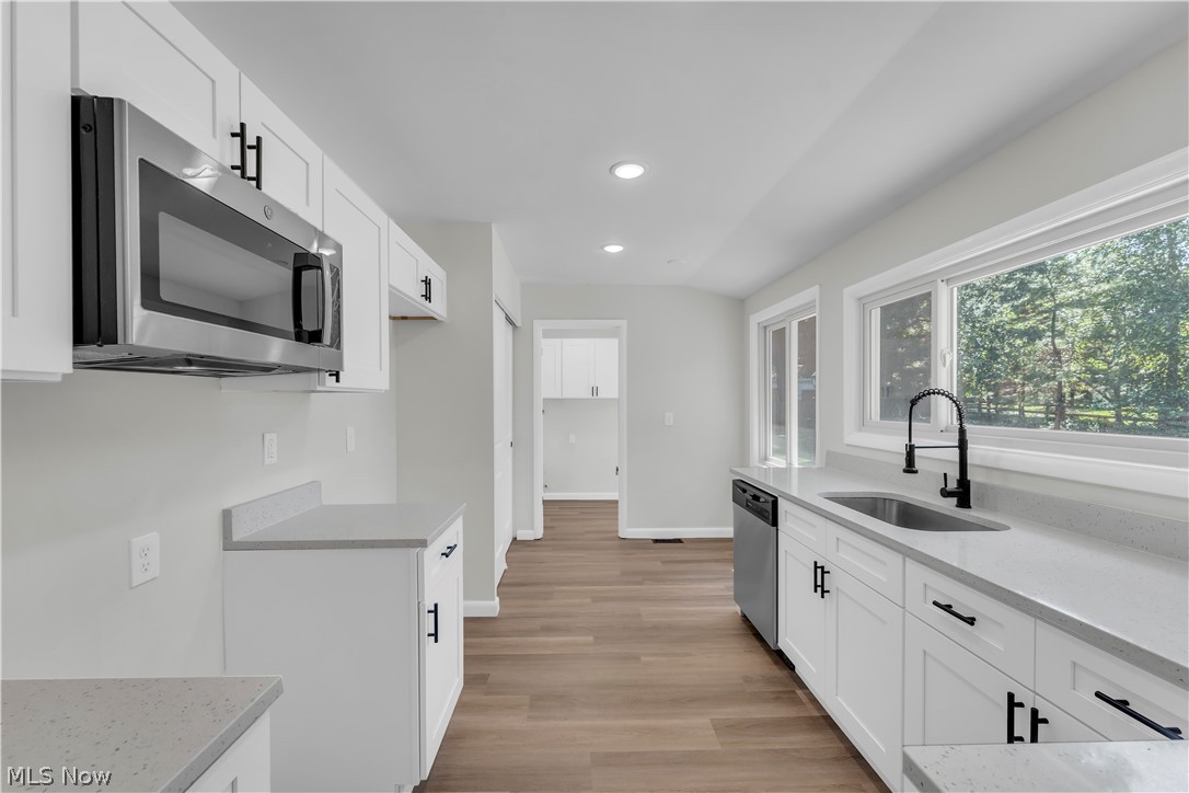 568 Huntley Court Bay Village OH 44140