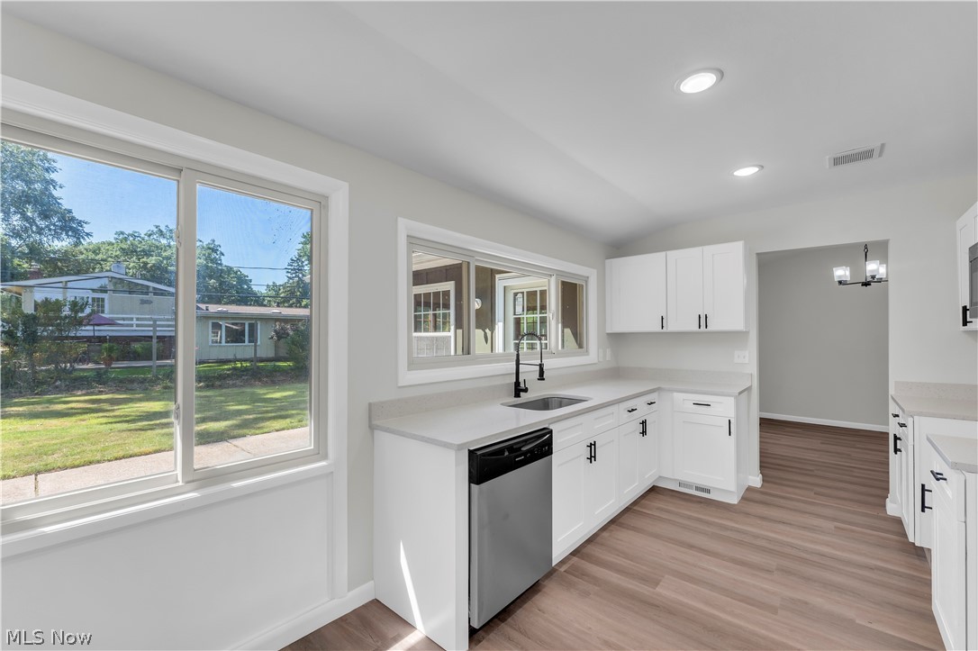 568 Huntley Court Bay Village OH 44140