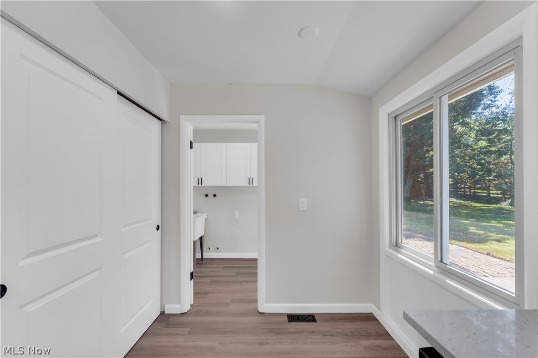 568 Huntley Court Bay Village OH 44140