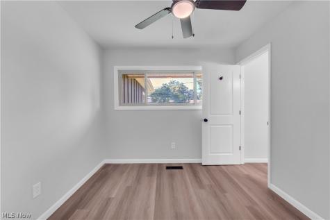 568 Huntley Court Bay Village OH 44140