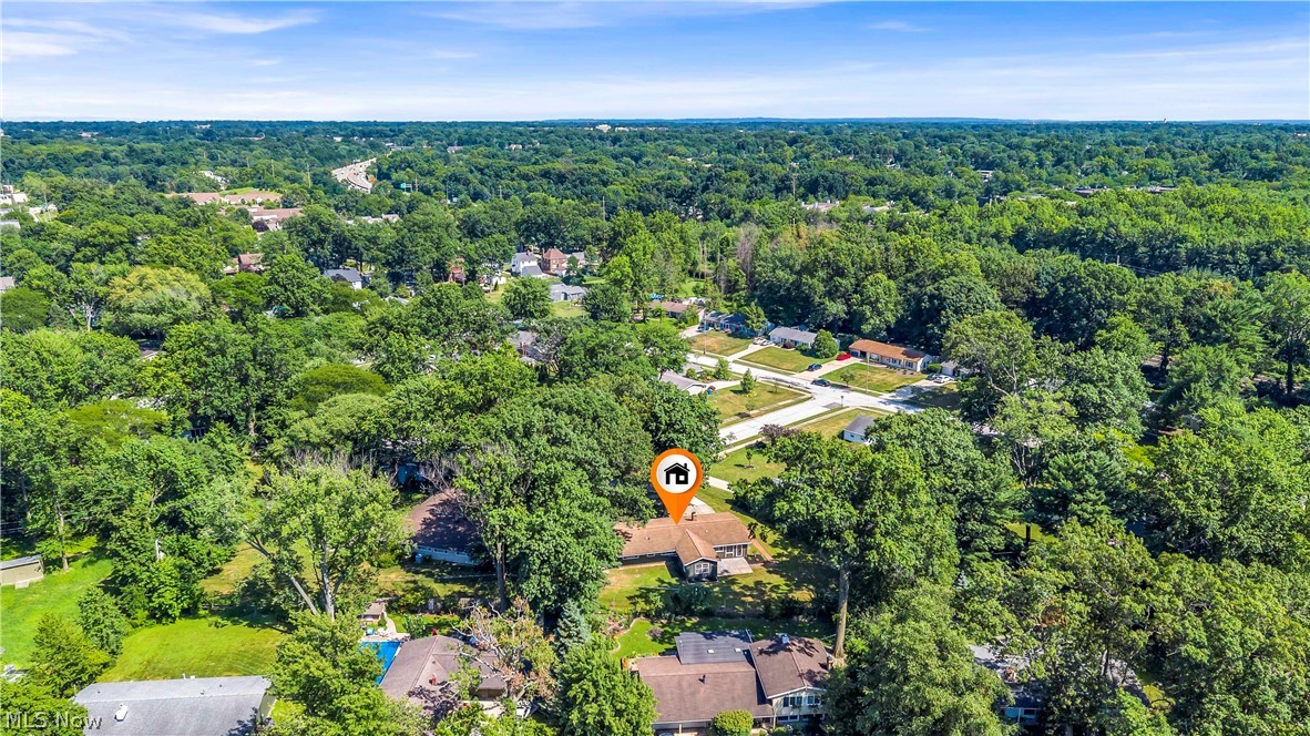 568 Huntley Court Bay Village OH 44140