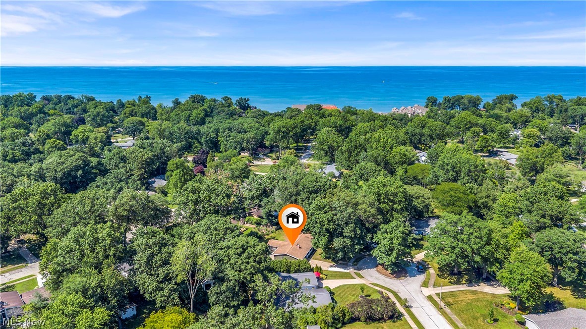 568 Huntley Court Bay Village OH 44140