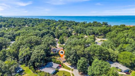 568 Huntley Court Bay Village OH 44140