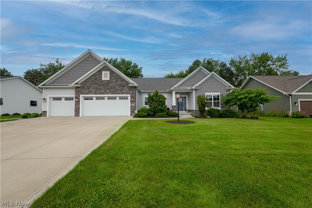 8087 Blue Spruce Circle NW North Canton OH 44720