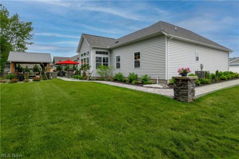 8087 Blue Spruce Circle NW North Canton OH 44720