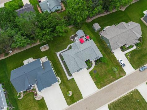 8087 Blue Spruce Circle NW North Canton OH 44720