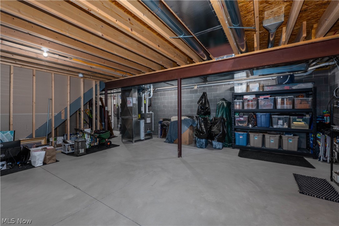8087 Blue Spruce Circle NW North Canton OH 44720