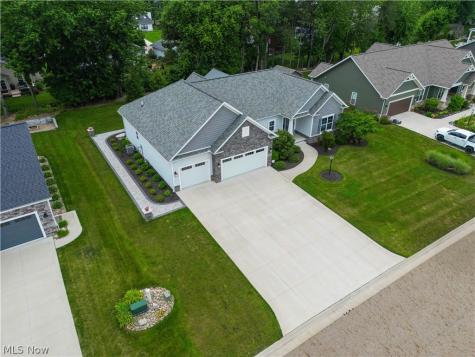 8087 Blue Spruce Circle NW North Canton OH 44720