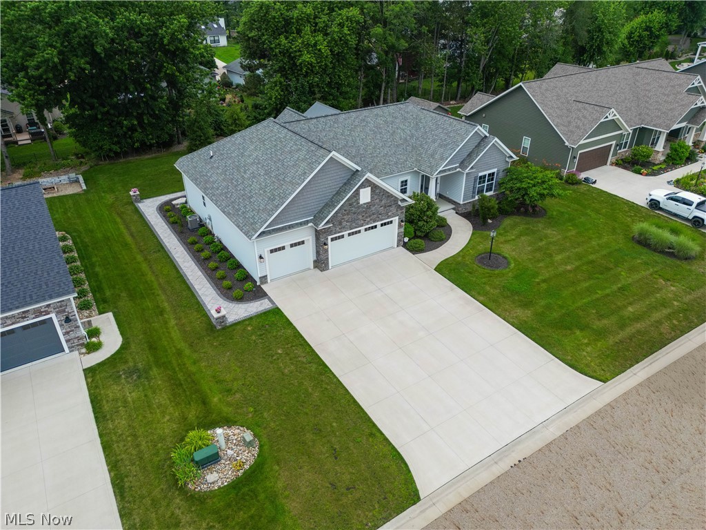 8087 Blue Spruce Circle NW North Canton OH 44720