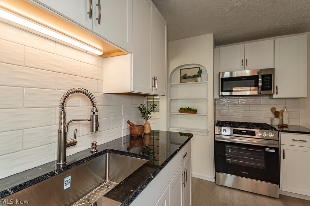 4038 W 140th Street Cleveland OH 44135