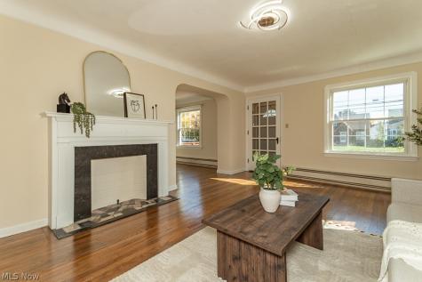 4038 W 140th Street Cleveland OH 44135