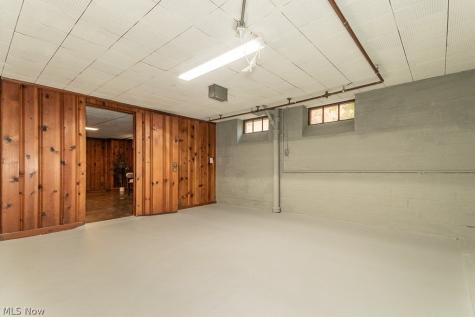 4038 W 140th Street Cleveland OH 44135