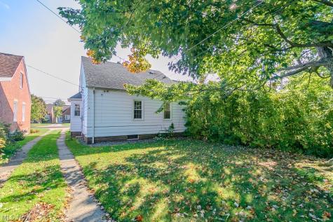 4038 W 140th Street Cleveland OH 44135