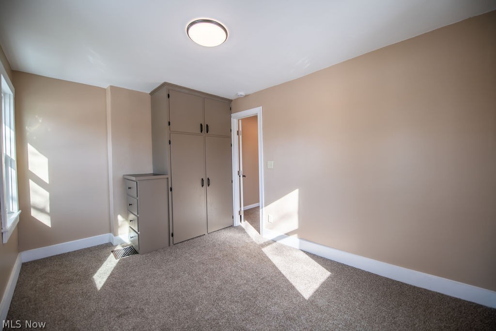 137 Noble Street W East Canton OH 44730