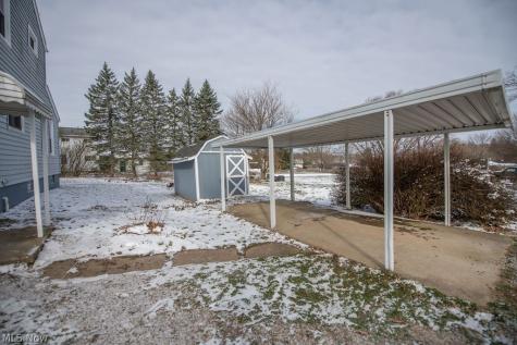 137 Noble Street W East Canton OH 44730