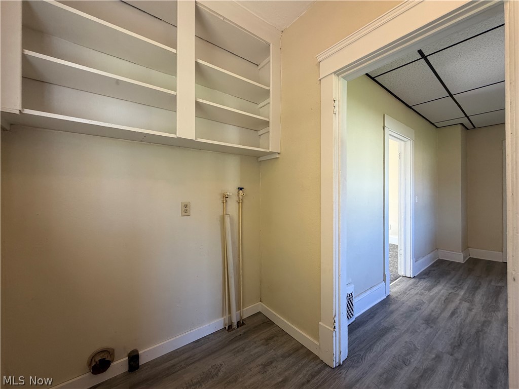 1648 Harrisburg NE Canton OH 44705