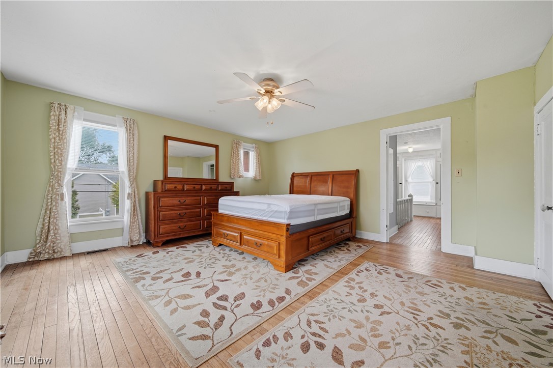 143 E Highland Avenue Ravenna OH 44266