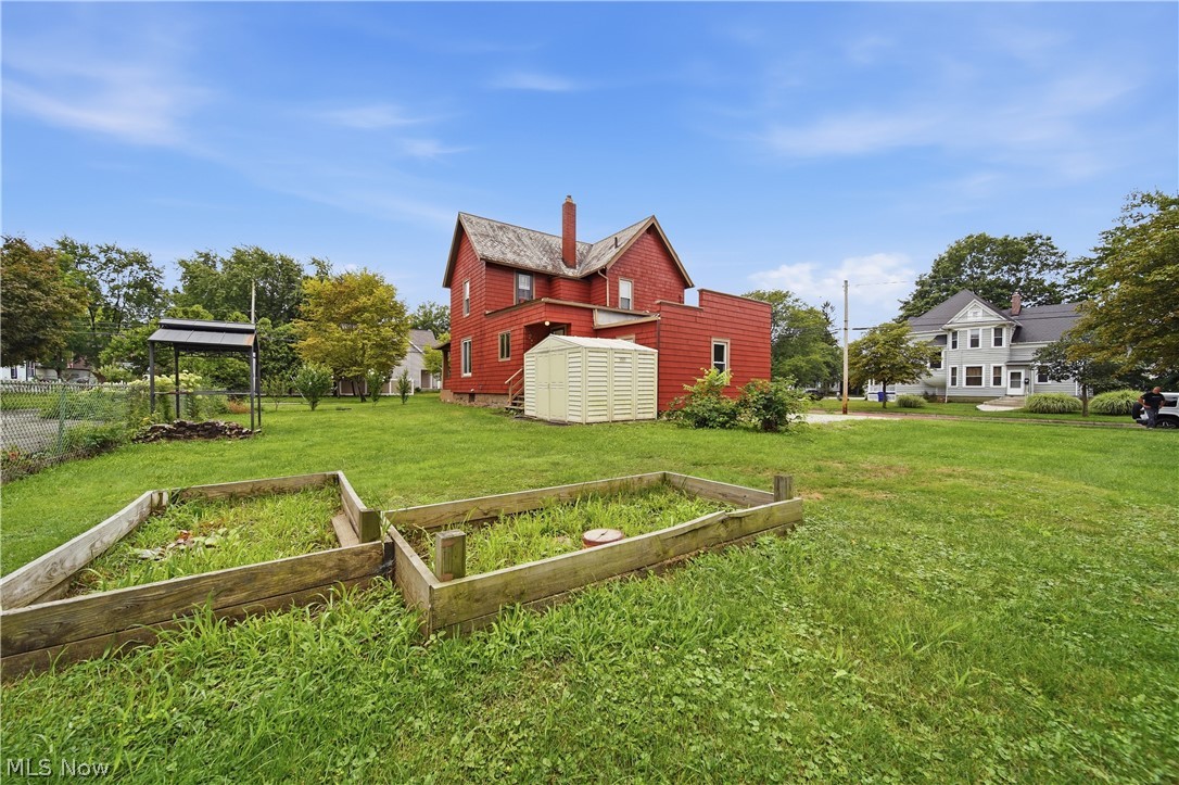 143 E Highland Avenue Ravenna OH 44266