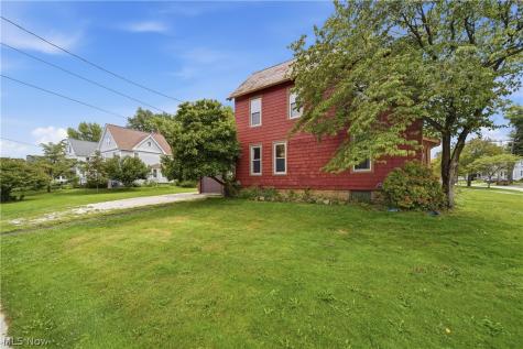 143 E Highland Avenue Ravenna OH 44266