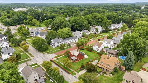 143 E Highland Avenue Ravenna OH 44266