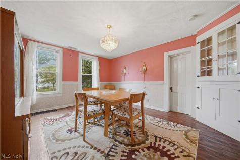 143 E Highland Avenue Ravenna OH 44266