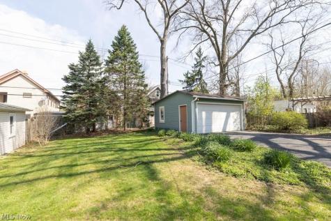 3115 Essex Road Cleveland Heights OH 44118