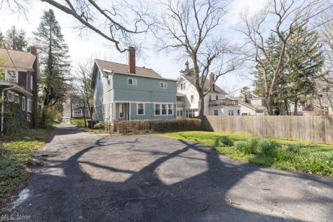 3115 Essex Road Cleveland Heights OH 44118
