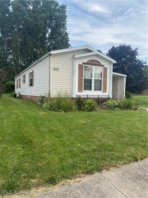 117 Caesars Drive Amherst OH 44001