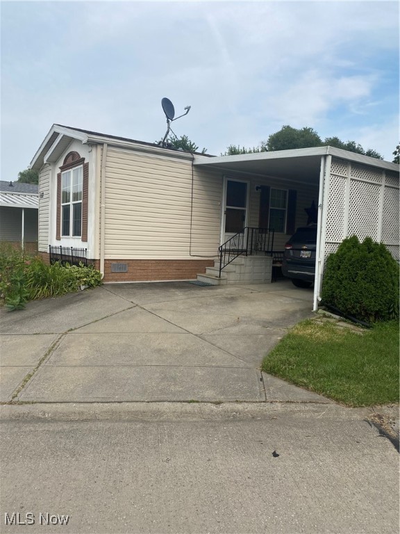 117 Caesars Drive Amherst OH 44001