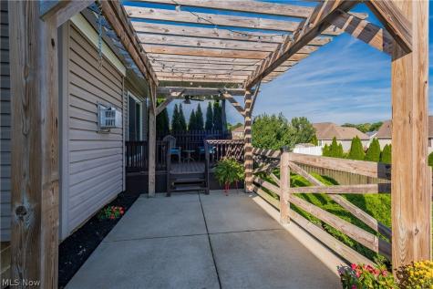 6188 Cartage Avenue NW Canal Fulton OH 44614