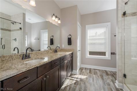6188 Cartage Avenue NW Canal Fulton OH 44614