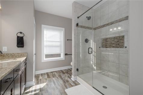 6188 Cartage Avenue NW Canal Fulton OH 44614